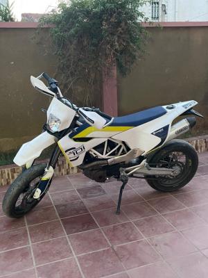 motos-et-scooters-husqvarna-701-2020-algerie