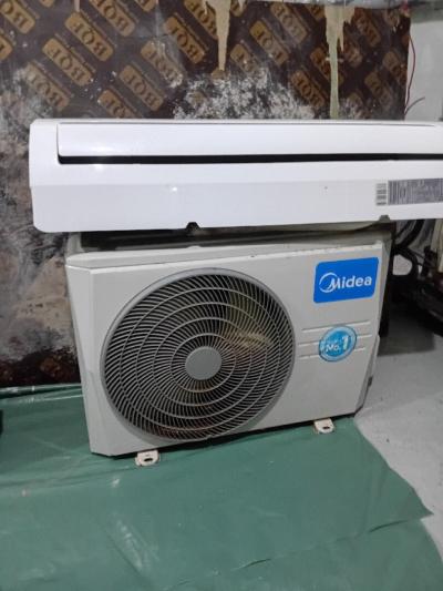 climatiseurs-vend-climatiseur-midea-18000-btu-ain-el-turck-oran-algerie