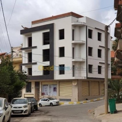 construction-works-monocouche-facades-enduit-exterieur-gratte-taloche-ecrase-baba-hassen-algiers-algeria