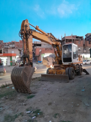 engin-902-liebherr-1992-jijel-algerie