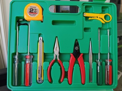 CAISSE A OUTIL RESEAU