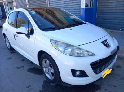 citadine-peugeot-207-2013-allure-alger-centre-algerie