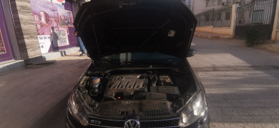 voitures-volkswagen-golf-6-2013-caractere-bouinan-blida-algerie