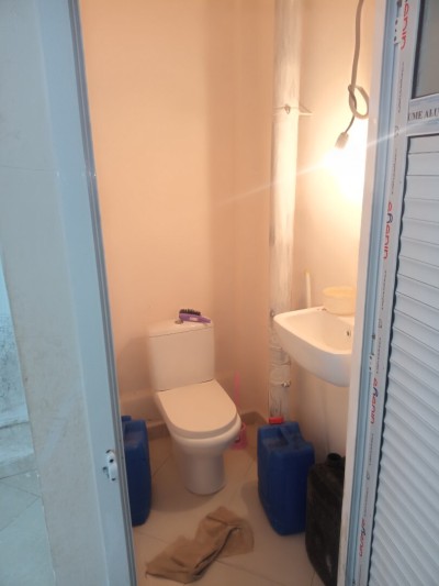 بيع محل الجزائر بئر توتة