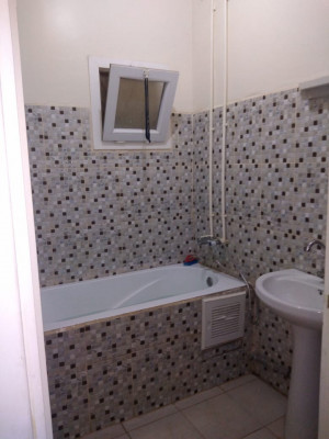 appartement-location-f3-alger-reghaia-algerie