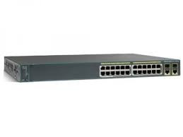 Switch Cisco 24 ports 10/100/100, avec 2 ports SFP