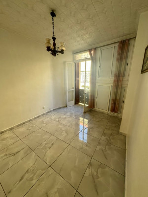 Rent Apartment F3 Alger Hydra