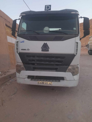 camion-howo-cnhtc-2011-metlilli-ghardaia-algerie