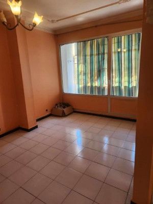 appartement-location-f3-alger-kouba-algerie