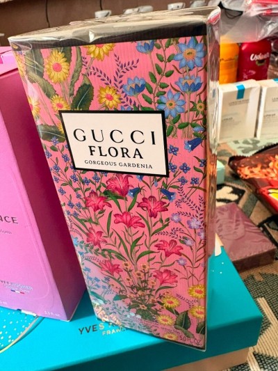 نسائي-gucci-flora-gorgeous-gardenia-eau-de-parfum-150-ml-الجزائر-وسط