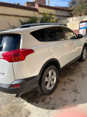 tout-terrain-suv-toyota-rav4-2013-boumerdes-algerie