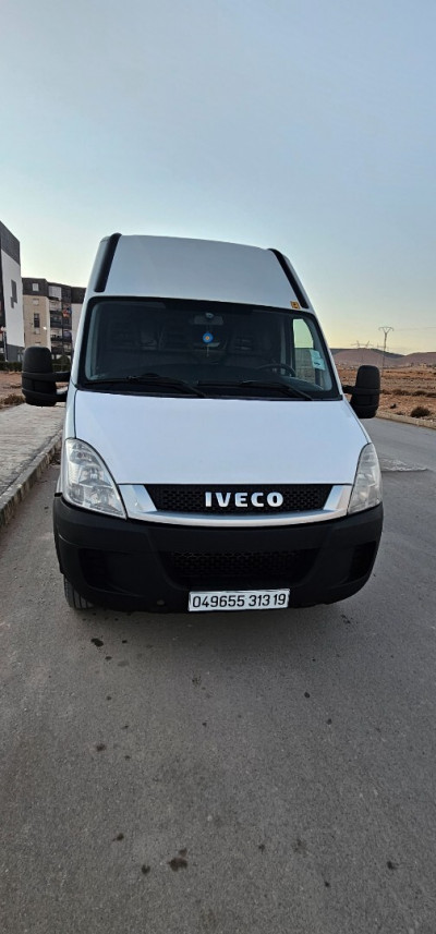 fourgon-iveco-daily-35c15-salah-bey-setif-algerie