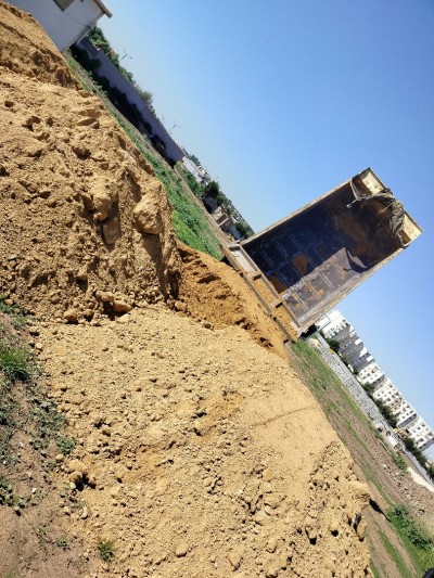 Vente Tuffe Et Sable Mort  Vente avecTransport Sable mort et  Tuff  Pour  صابل  مور للبيع  تيف للبيع