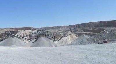 TRANSPORT DES AGREAGATS CARRIÈRE BOUZEGZA 