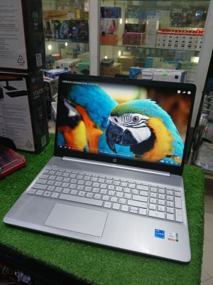 Laptop HP 15s Core i5 12eme 8G DDR4 512G SSD 15.6p