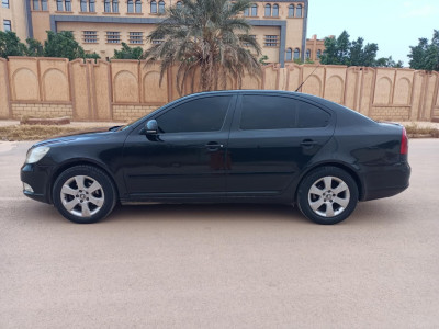 berline-skoda-octavia-2011-ambiente-laghouat-algerie