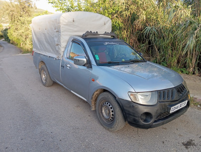 pickup-mitsubishi-l200-2007-taourga-boumerdes-algerie