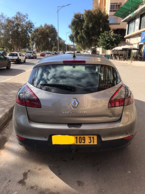 moyenne-berline-renault-megane-3-2009-oran-algerie