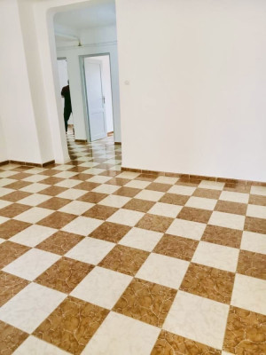 Location Appartement F3 Oran Bir el djir