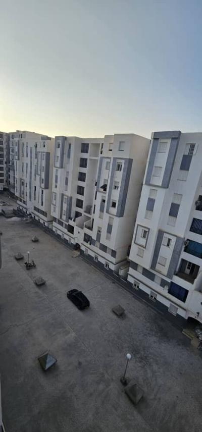 بيع شقة 3 غرف البليدة بوفاريك