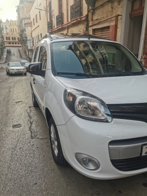 utilitaire-renault-kangoo-2018-privilege-bir-el-djir-oran-algerie