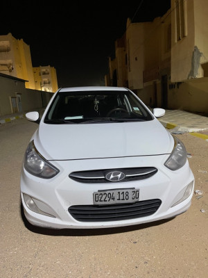 berline-hyundai-accent-rb-4-portes-2018-gl-hassi-messaoud-ouargla-algerie