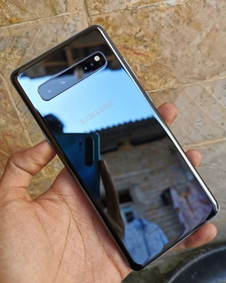 smartphones-samsung-galaxy-s10-5g-ain-temouchent-algerie