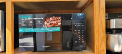 PROMO Micro-ondes HISENSE 25L Noir avec grille 26500Da