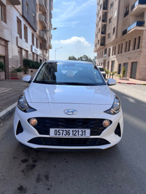 سيارة-صغيرة-hyundai-grand-i10-2021-بئر-الجير-وهران-الجزائر