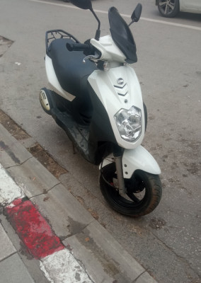 motos-et-scooters-sym-orbit-1-2015-annaba-algerie