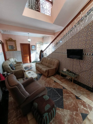 Rent Villa Oran Oran