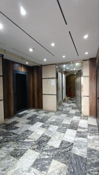 بيع شقة 3 غرف وهران وهران