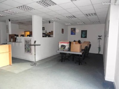 كراء محل وهران وهران