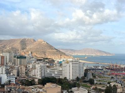 Rent Apartment F4 Oran Oran