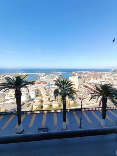 Sell Apartment F2 Oran Oran