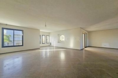 كراء محل وهران وهران