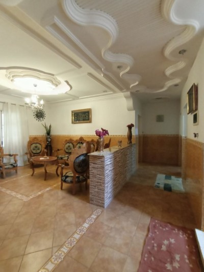 بيع فيلا وهران الكرمة