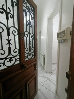 appartement-location-f4-oran-algerie