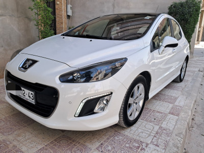 average-sedan-peugeot-308-2012-chelghoum-laid-mila-algeria