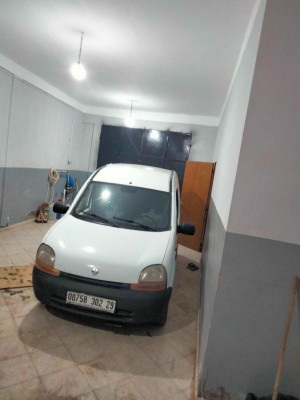 commerciale-renault-kangoo-2002-es-senia-oran-algerie