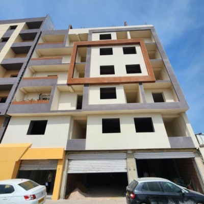 بيع شقة 4 غرف الجزائر برج الكيفان