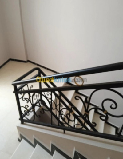 appartement-location-f3-alger-bouzareah-algerie