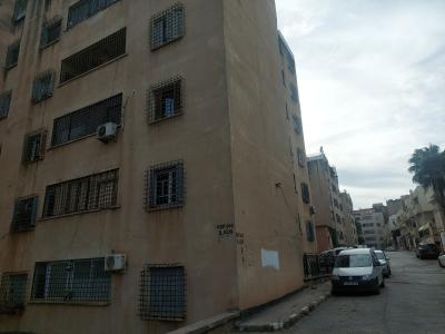 كراء شقة 3 غرف الجزائر العاشور