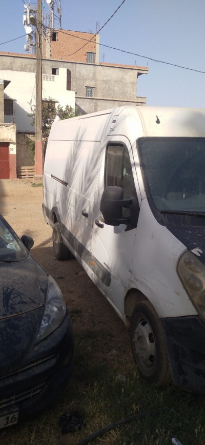 fourgon-renault-master-2011-khraissia-alger-algerie