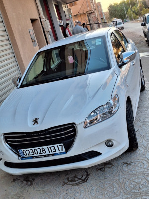 voitures-peugeot-301-2013-allure-djelfa-algerie