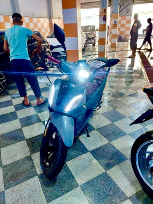 motos-et-scooters-sym-st-2024-setif-algerie