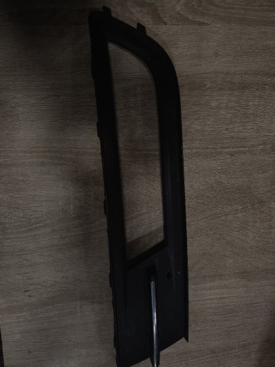 GRILLE PARCHOC PASSAT 