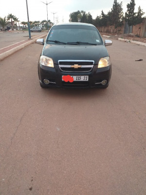 voitures-chevrolet-aveo-4-portes-2015-bethioua-oran-algerie