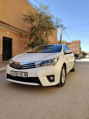 voitures-toyota-corolla-2015-laghouat-algerie