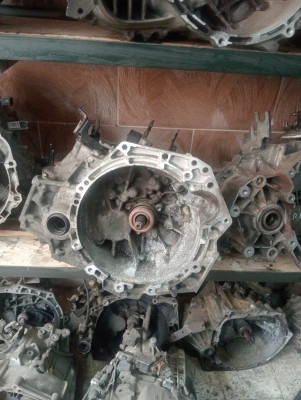 pieces-moteur-boite-vitesse-yaris-d4d-2014-gue-de-constantine-alger-algerie